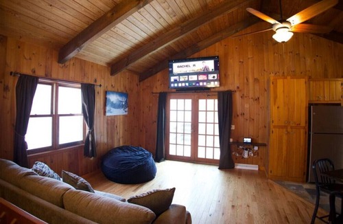 Otis House | Springtime Oasis in the Berkshires
