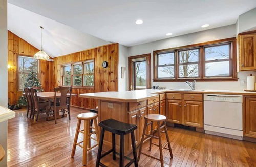 Wilmington House | Spruce Lake Lodge | Lake Access, Close To Mt Snow!