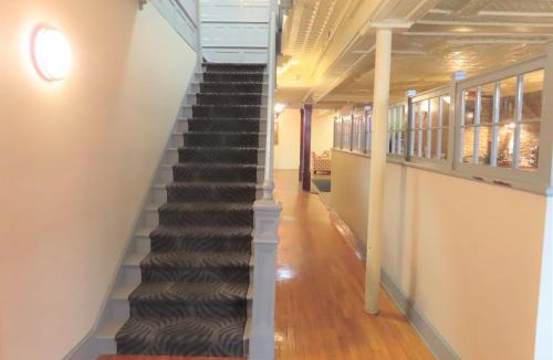 Hudson Hotel | St Charles Hotel Downtown Hudson