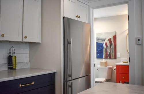 Cape Porpoise Apartment | Stars And Stripes