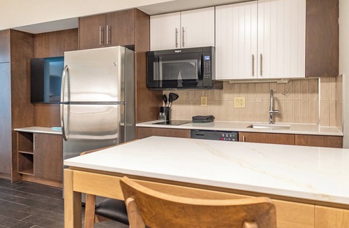 York - Haig Hotel | Staybridge Suites St Catharines Conf Ctr by IHG
