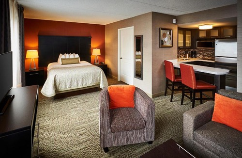 Central Hamilton Hotel | Staybridge Suites Hamilton - Downtown by IHG