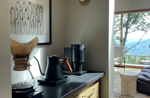 Saint Andrews House | Stayframe: a designer getaway with mountain views