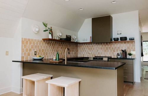 Saint Andrews House | Stayframe: a designer getaway with mountain views