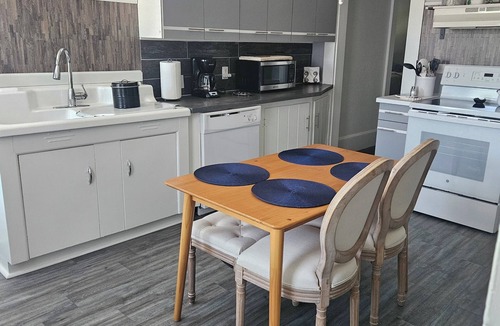 Watertown Apartment | Steele Brook Manor Tranquil get away nestled in Litchfield County.