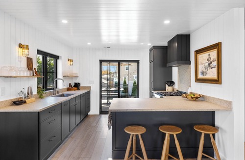 Devon House | Steps to Beach-Water Views-Fire Pit-Pet Friendly-Fenced Yard-Outdoor Shower