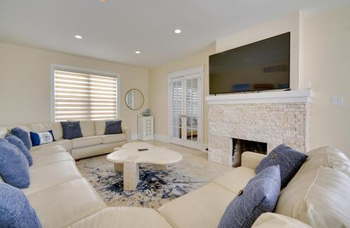Ventnor City House | Steps to Boardwalk: Group Getaway in Ventnor City