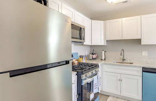 Roebling House | Steps to River! Unit w/Fenced Yard in Roebling