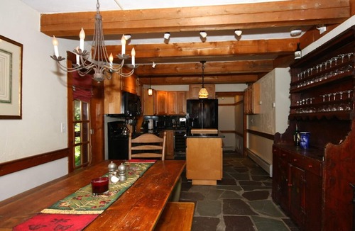 Stowe Area House | Stone Cottage of Stowe