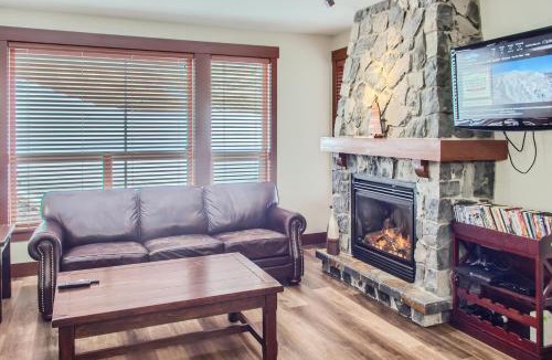 Big White Ski Resort Apartment | Stonegate Resort Unit C202