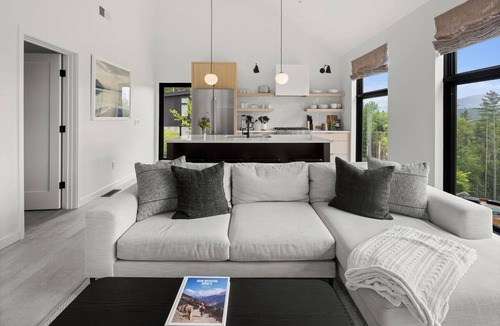 Stowe Hollow House | Stowe Getaway, Mtn Views + Ski/Bike Storage
