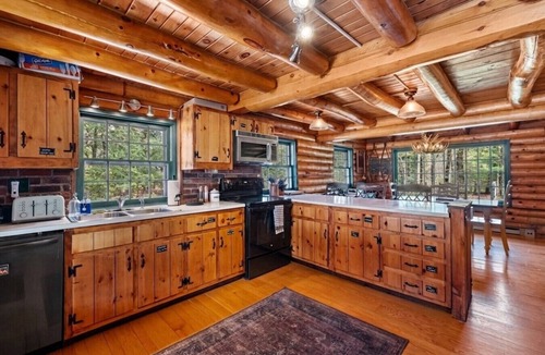 Stratton Cabin | Stratton Log Cabin: Pond + Hot Tub + Privacy!