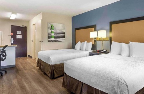 Fishkill Hotel | Studio 6 Extended Stay Fishkill Westage Center NY