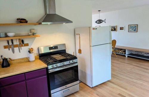 Westport Apartment | Studio guesthouse on our farm in beautiful South Westport.