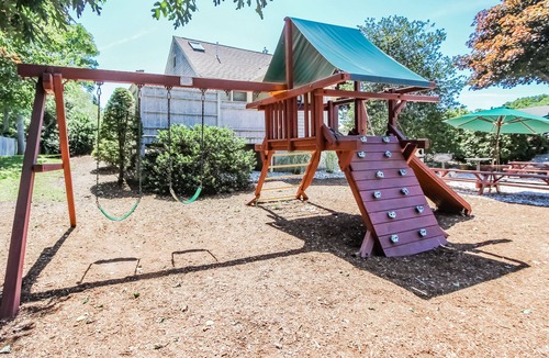 West Yarmouth Apartment | Studio Retreat w/Pool & Kitchenette in Yarmouth