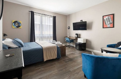 Knightville Apartment | Studio Suite With Free Parking