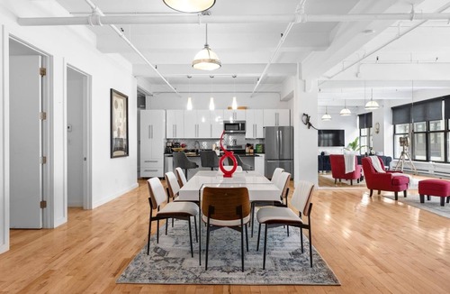 Midtown Apartment | Stunning 3-Bedroom Luxury Loft in the Heart of Chelsea, Manhattan