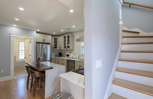 Neponset - Port Norfolk Apartment | Stunning 4BR2BA w Parking/Near Downtown/+Parking