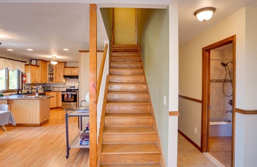 Athens House | Stunning Athens Retreat on Sleepy Hollow Lake!