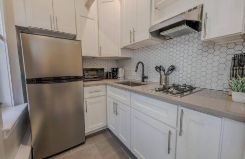 Prudential - St. Botolph Apartment | Stunning Back Bay Studio Apartment