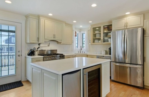 Wells Beach House | STUNNING BEACHSIDE HOME-WELLS BEACH: 180 DEGREE OCEAN VIEWS: 9-1 to 9-8 OPEN