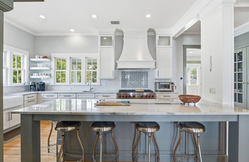 Clinton House | Stunning Historic Waterfront Mansion with pool