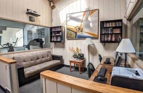 Weirs Beach House | Stunning Lake Views close to Weirs Beach & Gunstock