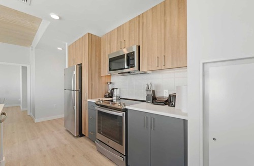 Assembly Square Apartment | Stunning Modern 3BR/2BA Apartment in Vibrant Assembly Square, Somerville