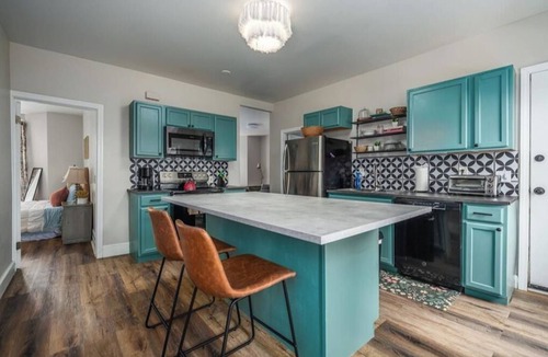 Providence Apartment | Stylish 3BR on the East Side of Providence