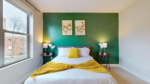 Downtown Apartment | Stylish Home with Free Parking