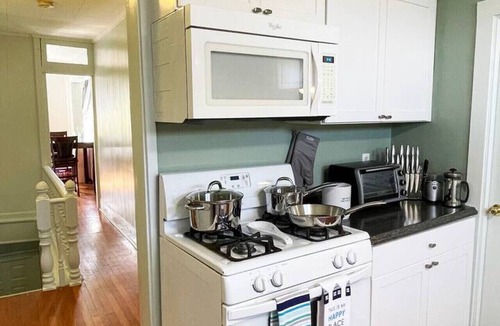 South Main Street Apartment | Stylish Hotel Style Suite in Geneva`s Uptown Row