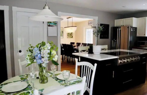 North Stonington House | Stylish retreat near Mystic, Foxwoods, vineyards…
