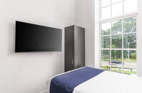 Fenway–Kenmore Apartment | Stylish Studio in Historic Boston - #206