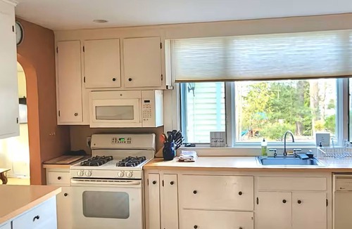Needham House | Suburban Serenity