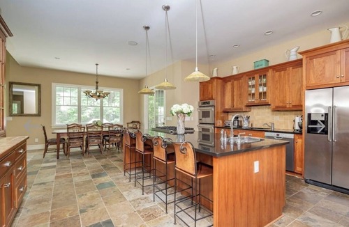 Northwest Harbor House | Summer Beckons in Fantastic East Hampton 3600 sf Airy Hideaway 4 bedroom 4 bath