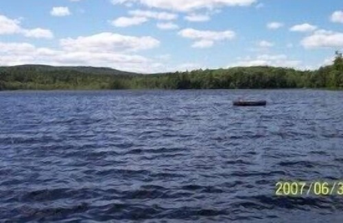 Strafford Cottage | Summer Cottage on Secluded Lake