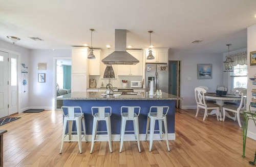 Loveladies House | Summer Escape in Loveladies – Prime Long Beach Island Location