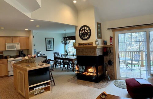 West Dover House | Summer Escape Near Lakes, Trails & Mt Snow