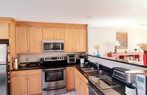 Narragansett Pier House | Summer Home Available June 29 - July 27