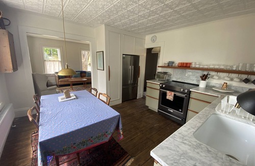 Stonington House | Summer House- in Stonington Village