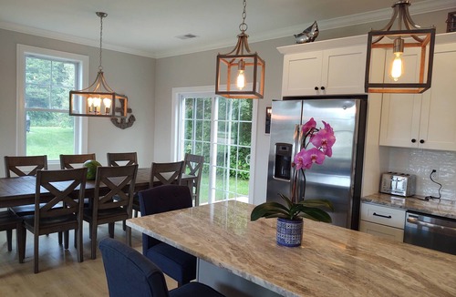 Narragansett House | Summer Oasis in Narragansett! 5BR Home Perfect for Family & Friends!