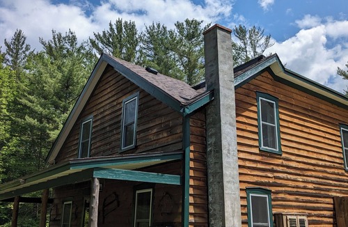 North Pole House | Summer Outdoor Retreat! Cozy Cabin on 5 Acres on Ausable River