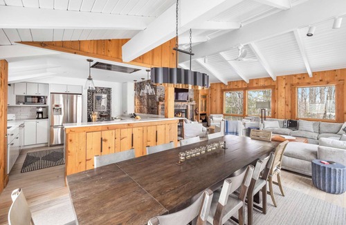 Stratton Mountain House | Summit Ridge Lodge | 6-BR Retreat with Ski Access
