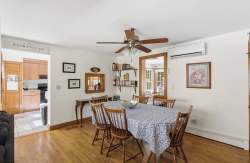 East Falmouth House | Sun, Swim & Stay | Heated Pool + Firepit