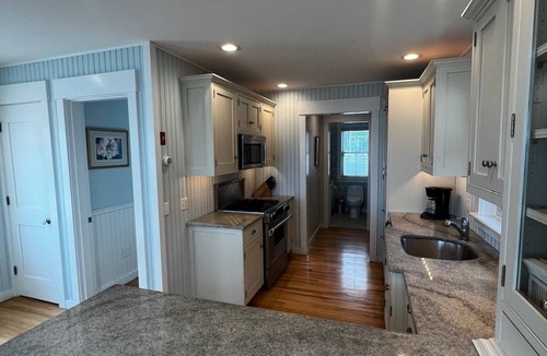 Provincetown Cottage | Sunny Cottage w/direct beach access.