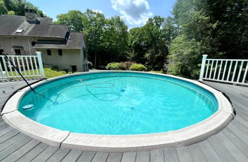 Harwinton Bed & Breakfast | SunnyPeace Modern Home Stay