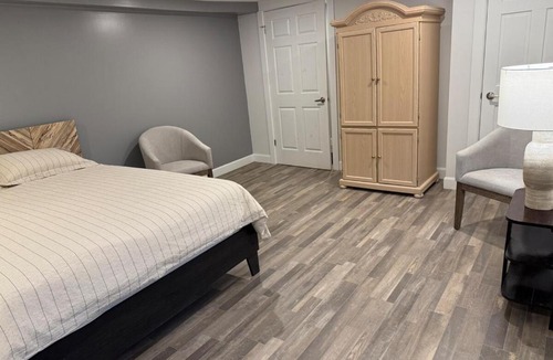 Bridgewater Apartment | Sunset Suite