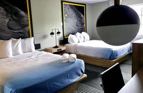 Monticello Hotel | Super 8 by Wyndham Monticello NY