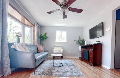 Crafton House | Super quiet 2 bedroom 2 beds house in excellent condition