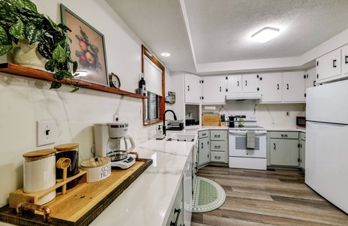 Ouaquaga House | Susquehanna River Bliss! Nature-Filled Family Hub